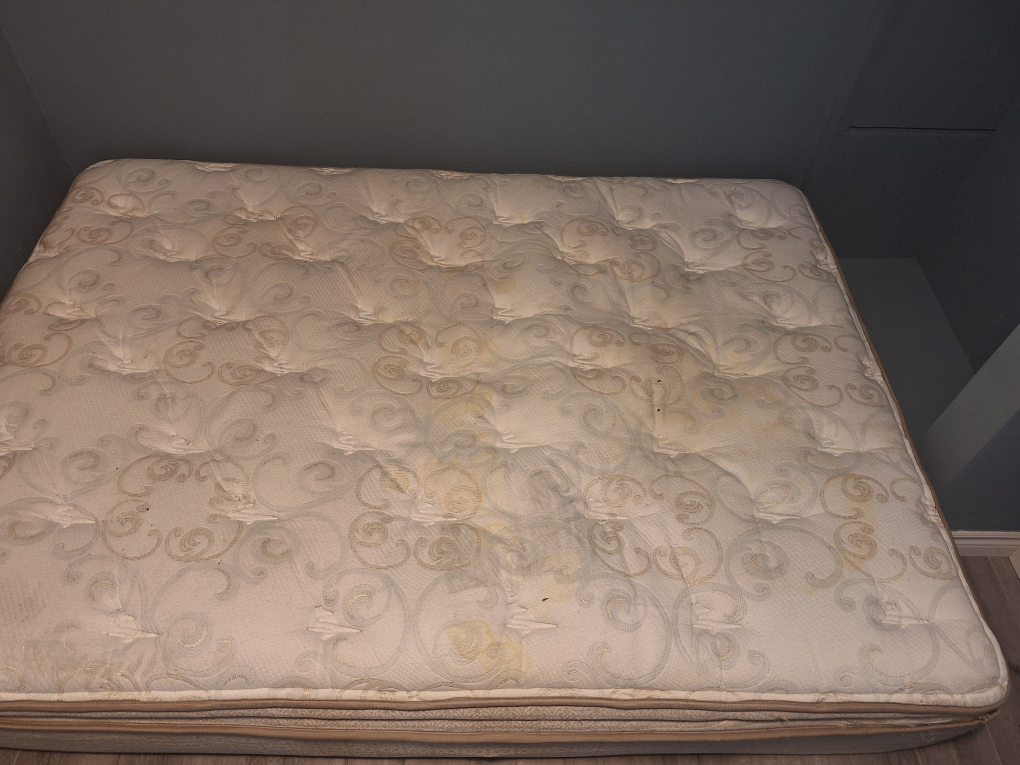 King size mattress
