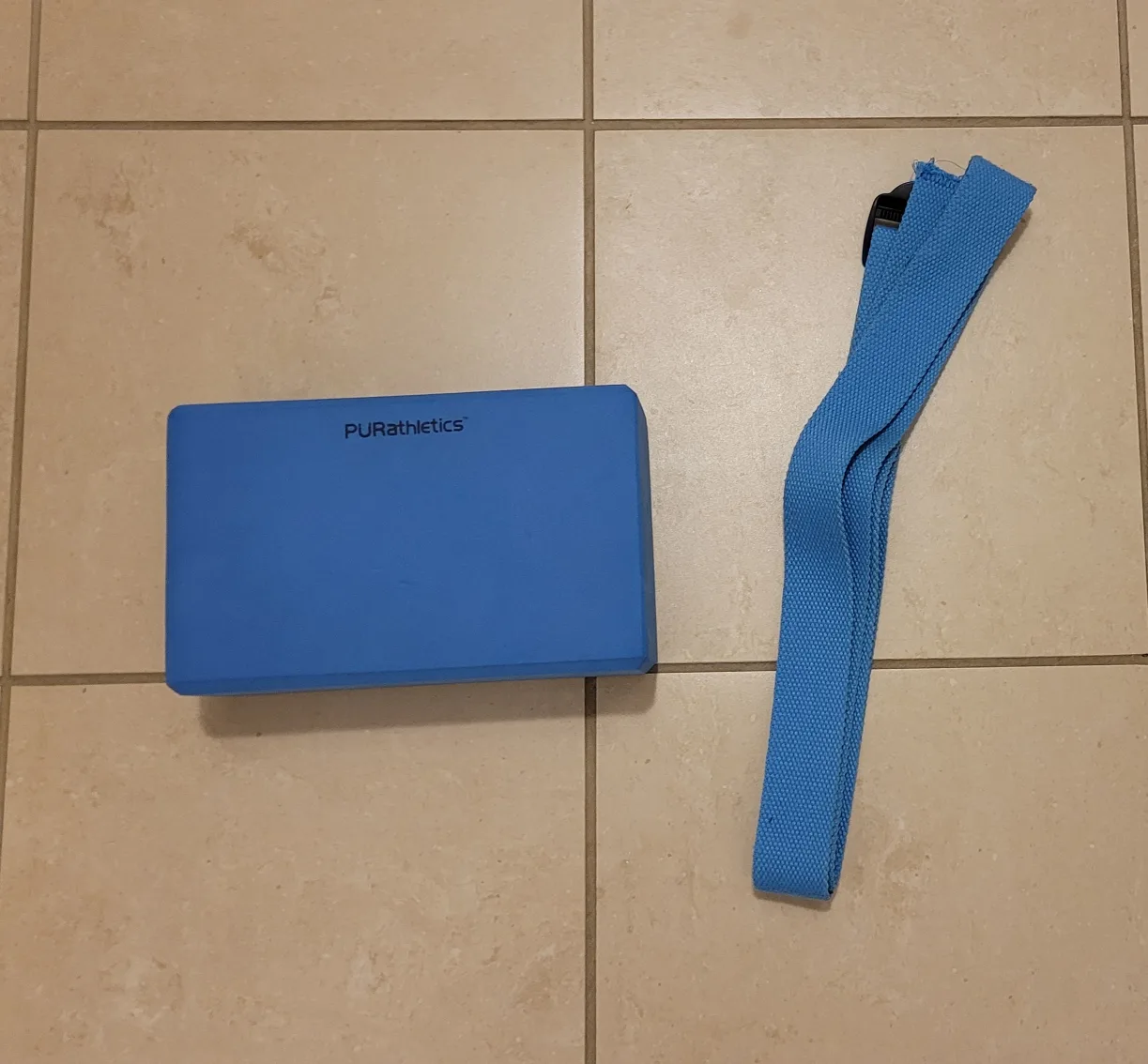 Yoga Mat, Block, and Strap Set image indicator(5)