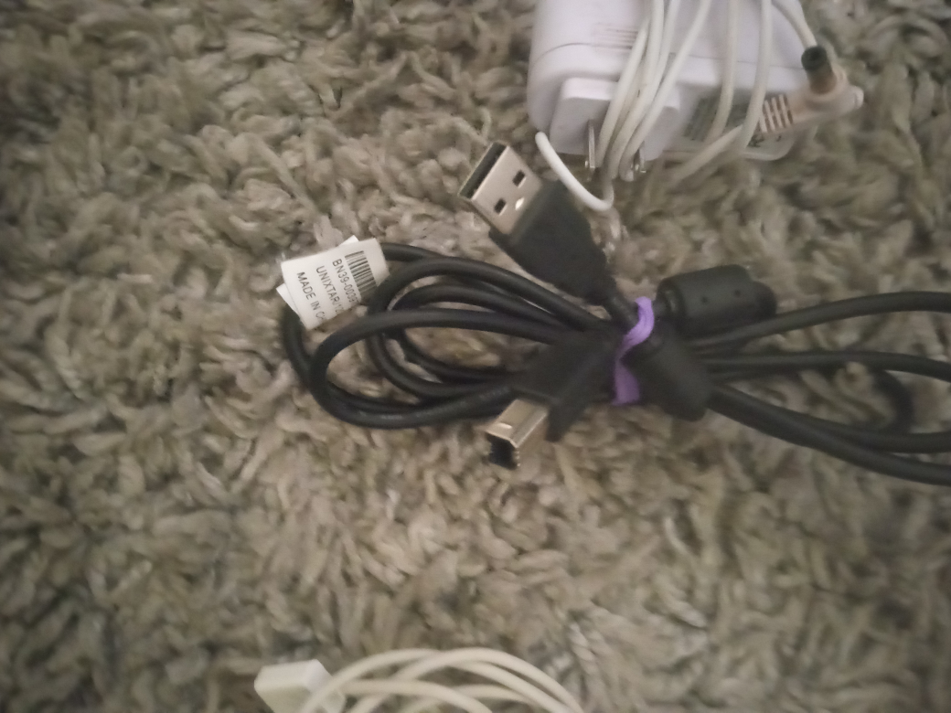 Bulk Lot of Cables, Chargers, and Mouse - photo 5