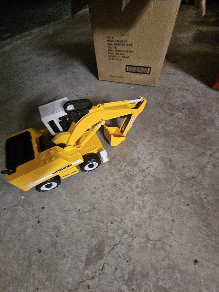 Liebherr Excavator Toy Truck