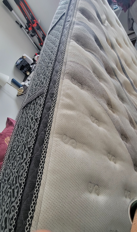 Used Queen Mattress - Sealy Posturepedic - photo 2