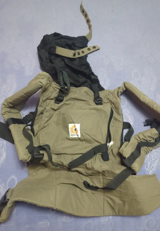 Ergobaby Original Baby Carrier - Khaki image indicator(2)
