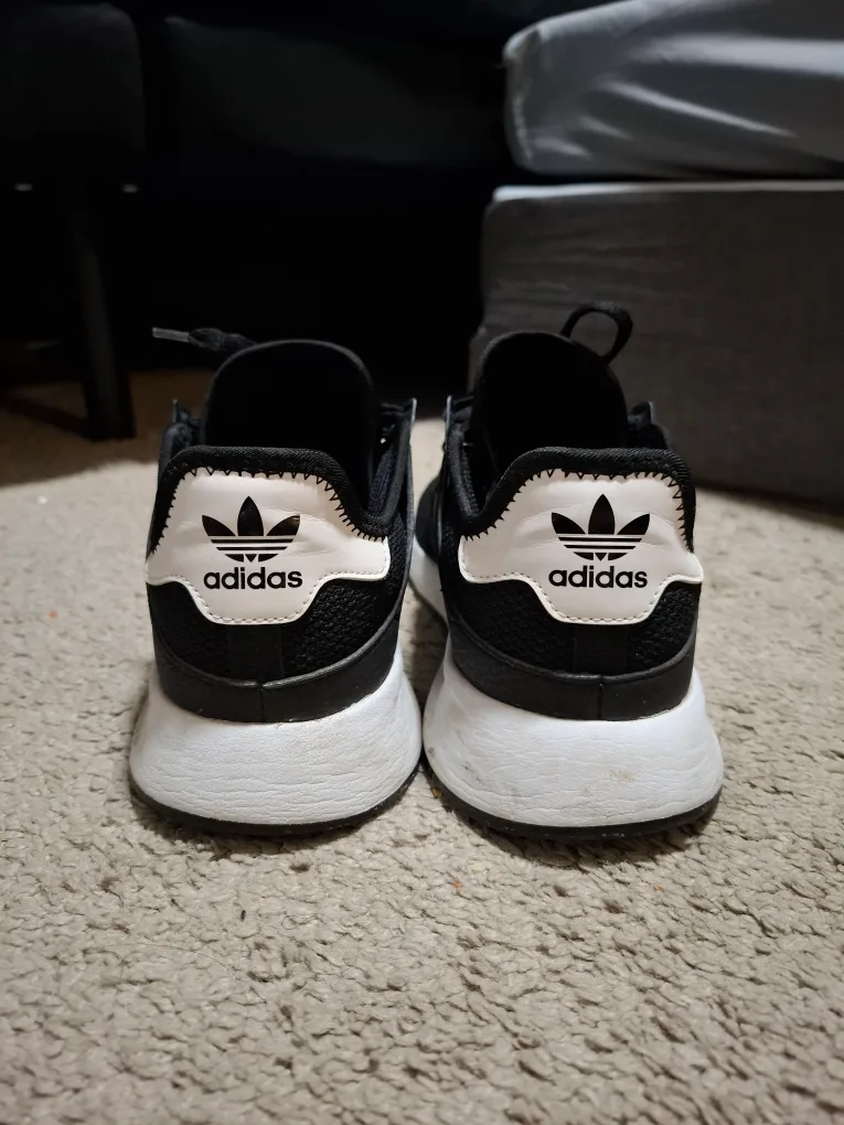 Adidas Men's Black Running Shoes image indicator(3)