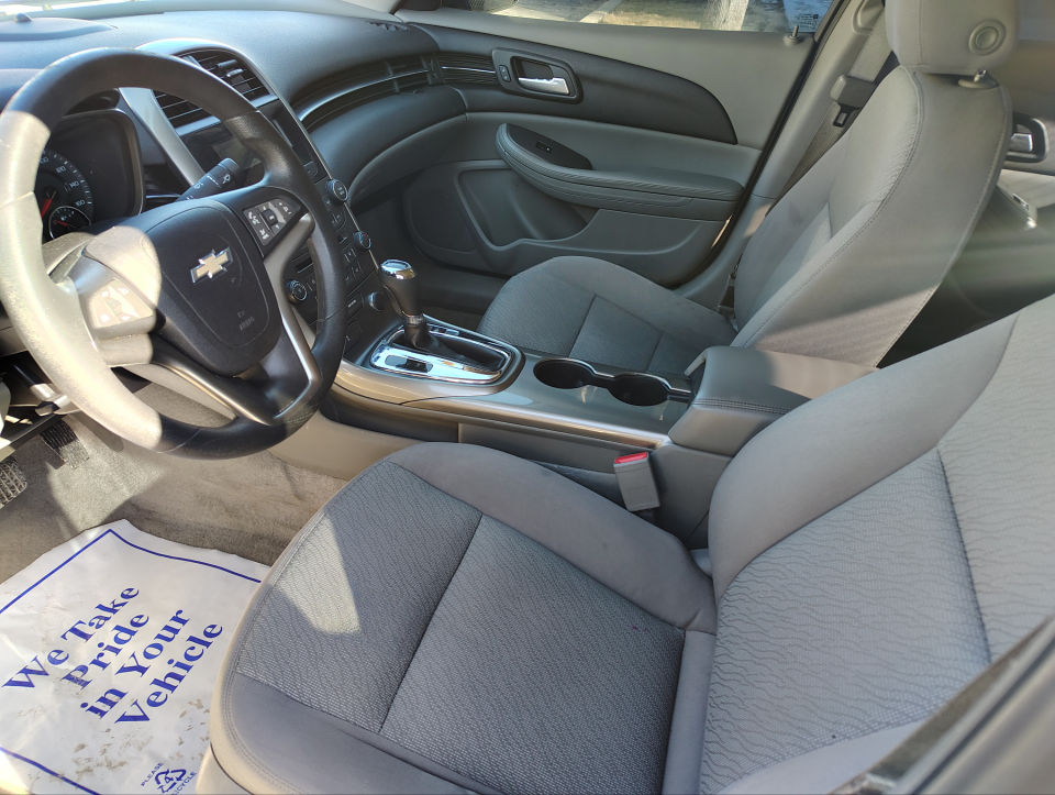 2013 Chevy Malibu - photo 4