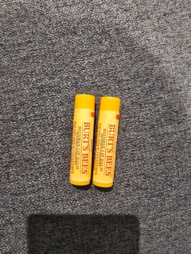 Burt's Bees Beeswax Lip Balm - Two Tubes image indicator(3)