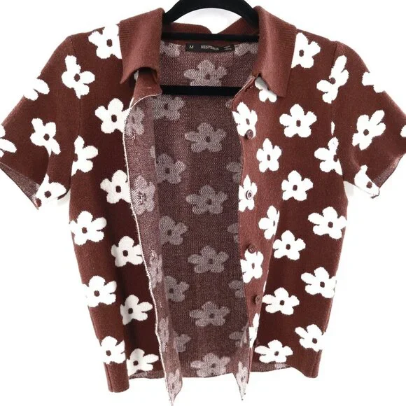 Hesperus Brown & White Floral Knit Retro Button Up - photo 3