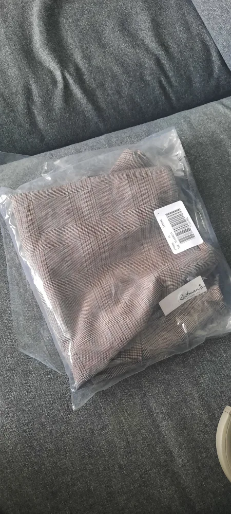 NWT Reitmans Plaid Mini Skirt (OG$54) image indicator(4)