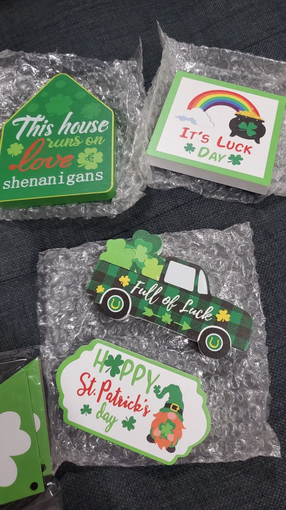 St. Patrick's Day Tiered Tray Decor image indicator(4)