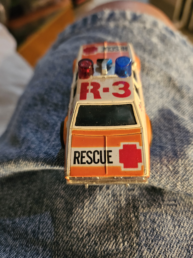 AFX R-3 RESCUE - photo 4