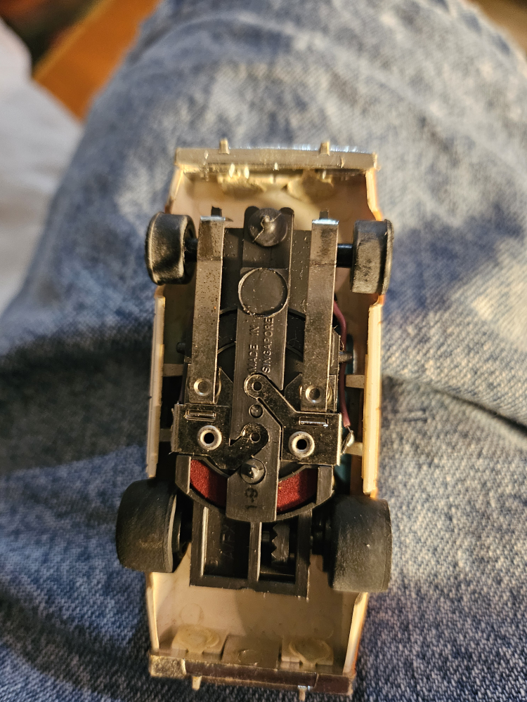 AFX R-3 RESCUE - photo 5