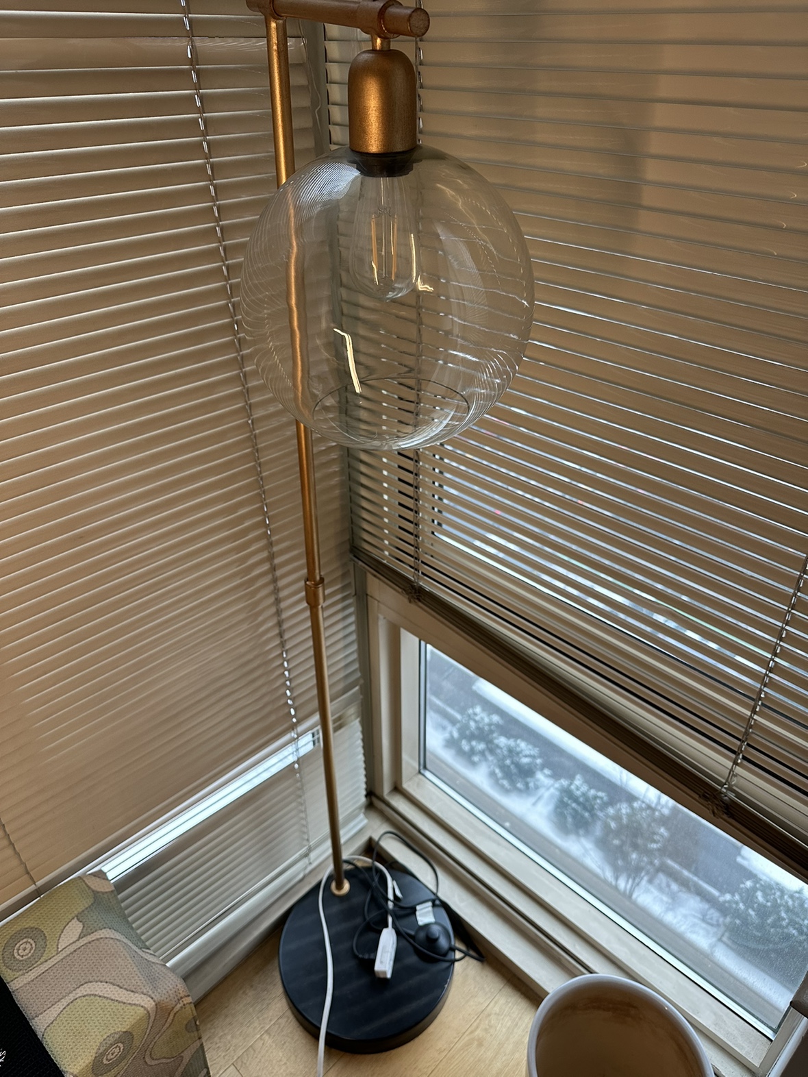 59” Floor Lamp - photo 2