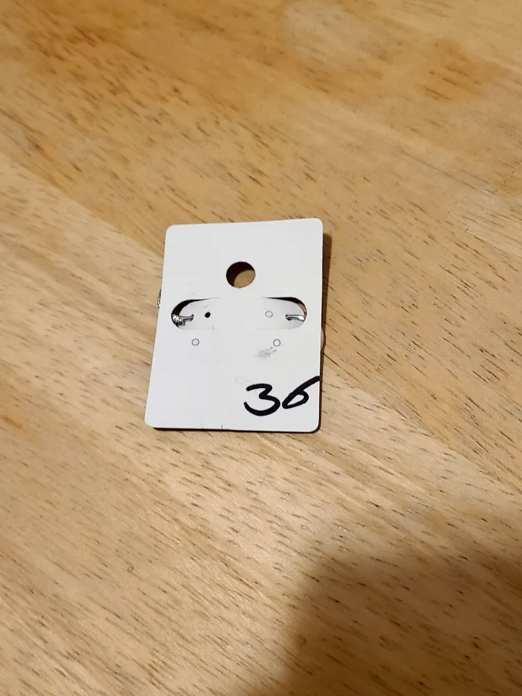 🏈Sterling Silver cz hoops image indicator(2)