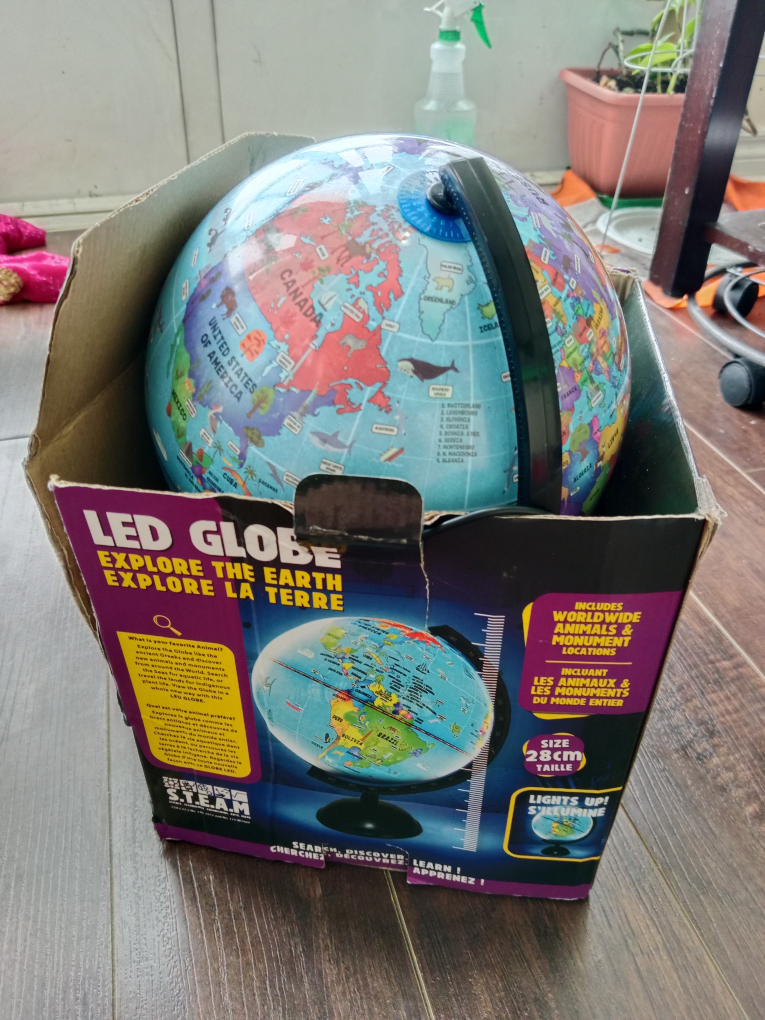LED Globe - Explore the Earth - photo 2