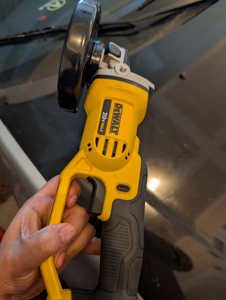 Dewalt 20V Max Cordless Grinder