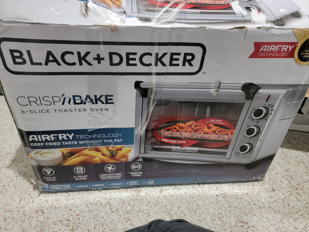 Black+Decker Crisp'nBake 6-Slice AirFry Toaster Oven