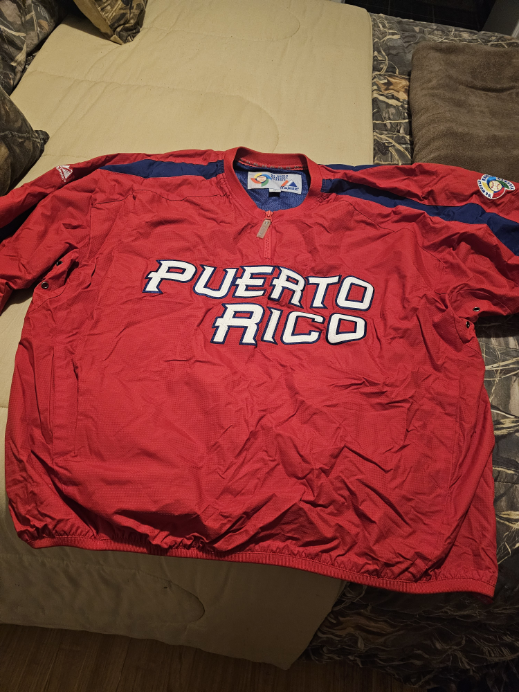 Vintage Majestic Puerto Rico Baseball Jacket