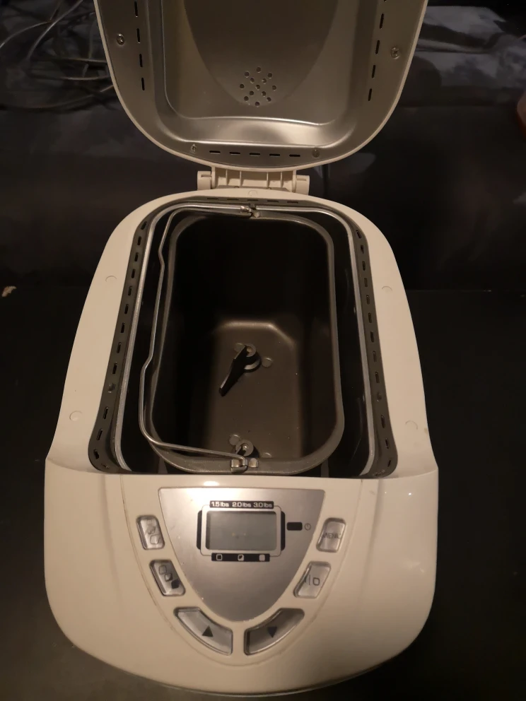 Black & Decker Bread Maker - photo 2