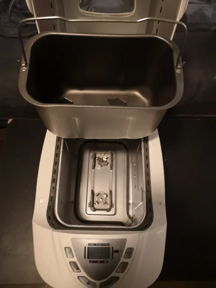 Black & Decker Bread Maker - photo 3