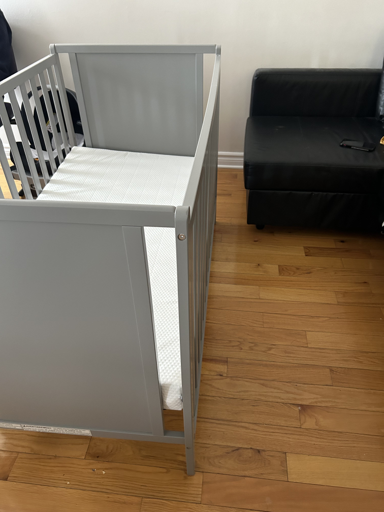 Grey Baby Crib with Mattress - photo 3