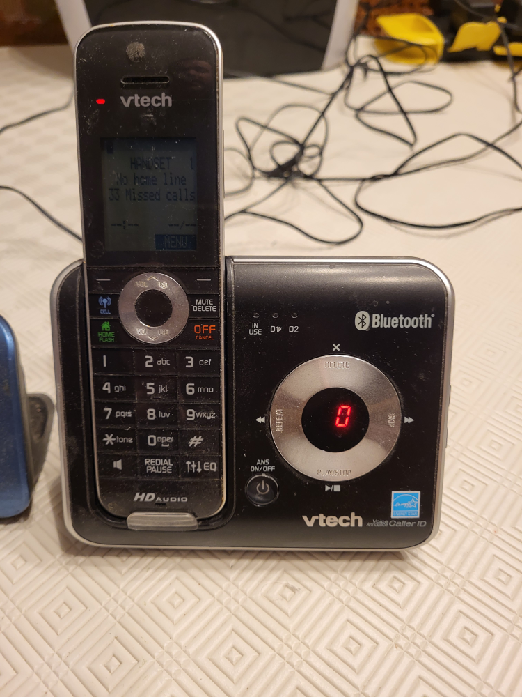 Vtech Ds6472-6 landline phones - photo 3