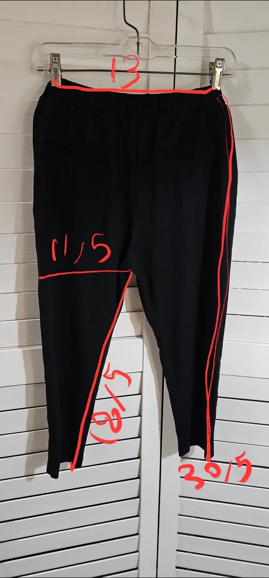 Women's Black Cropped Pants Size L image indicator(4)