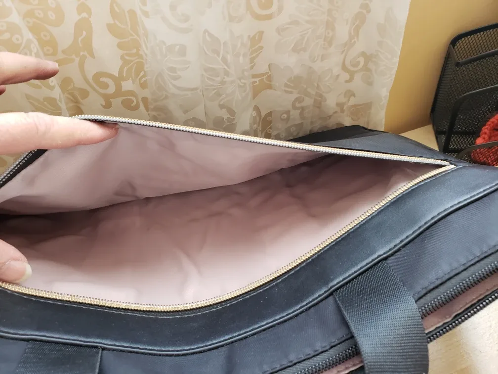 Black Hanson College Laptop Tote Bag image indicator(5)