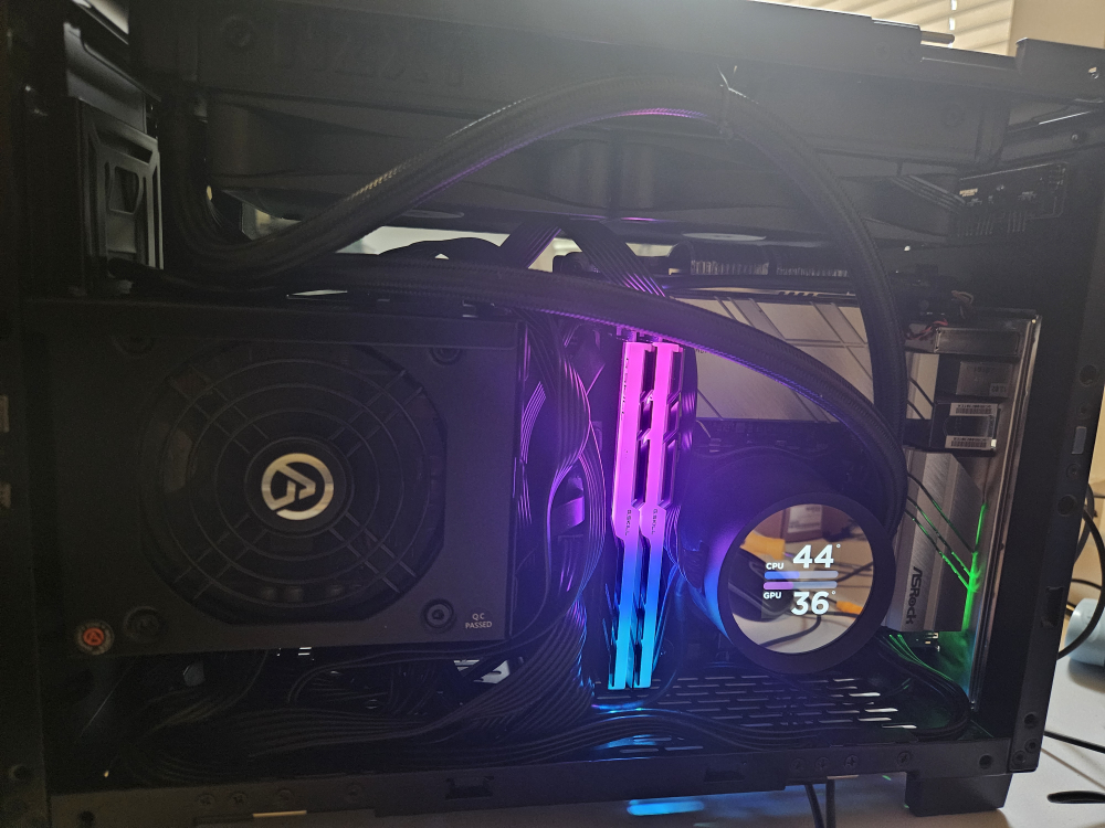ITX Gaming PC: i7 12700k, RTX 3080, 32gb l, 2.25 TB ssd