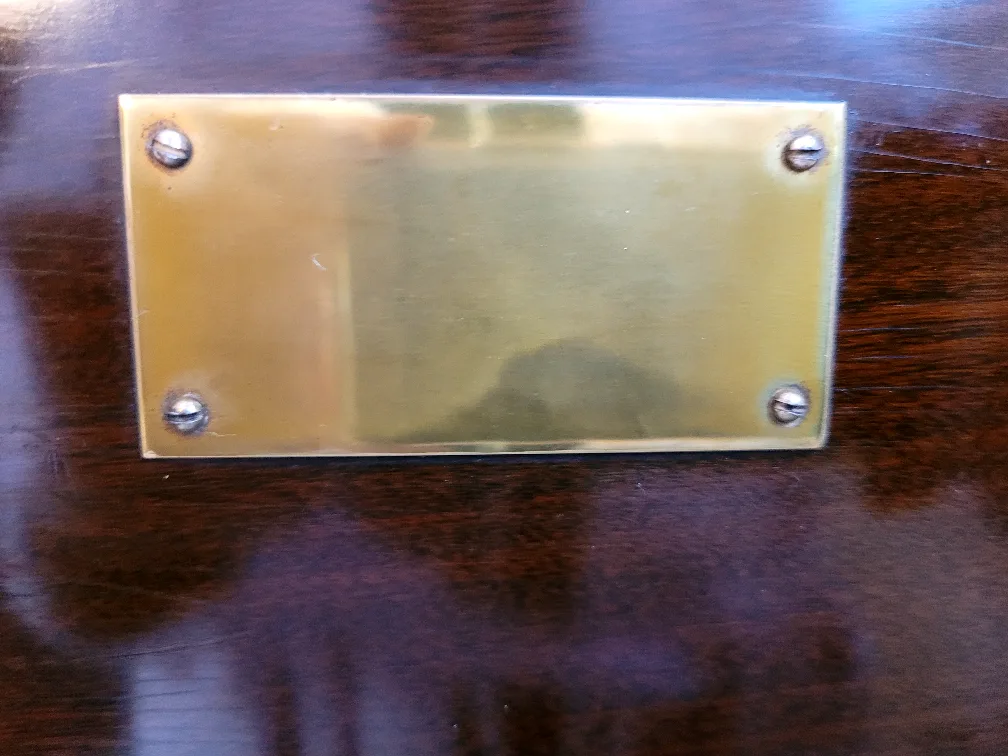 Silver Chest- Mahogany image indicator(7)