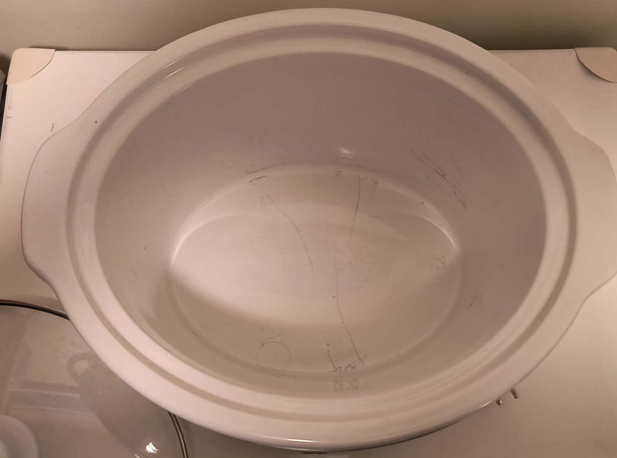 White Crock-Pot Slow Cooker - photo 2