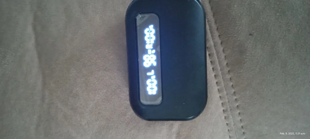 Wireless Bluetooth Earbuds with Charging Case image indicator(2)