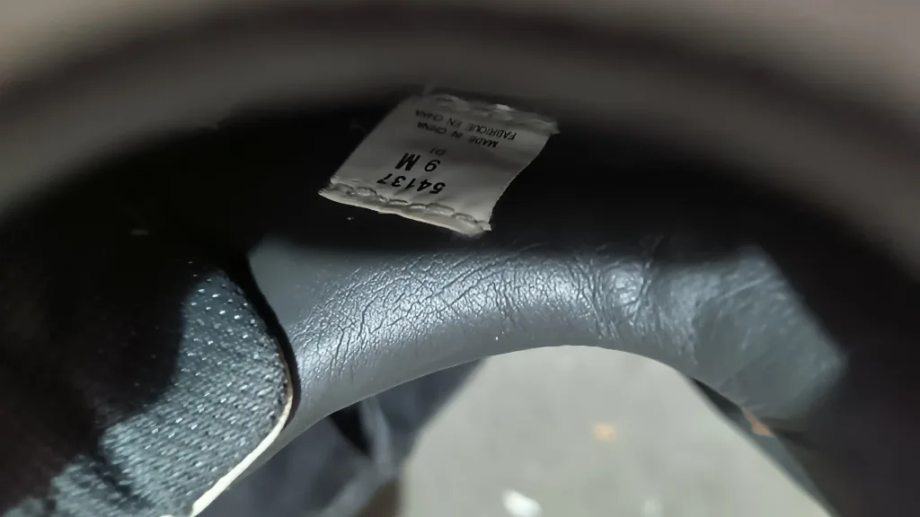 FootJoy Golf Shoes - Men's Size 6M image indicator(3)