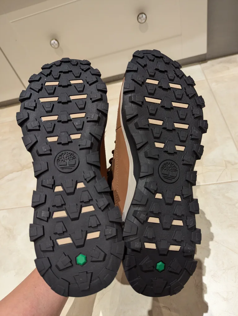 🏈 Brand New Timberland Men's Brown Primaloft Insulated Boots image indicator(4)