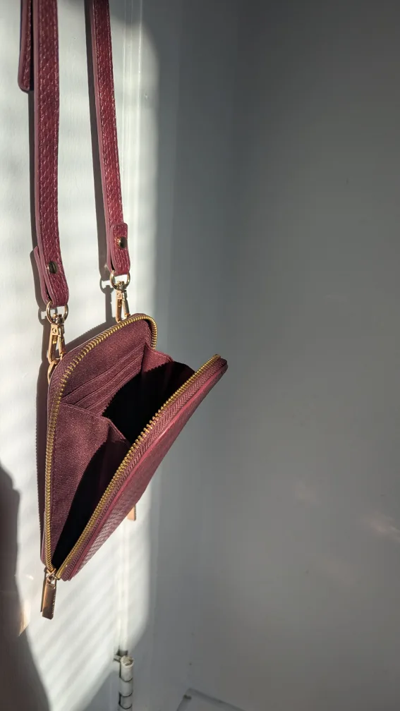 🥕 Love & Lore Burgundy Crossbody Bag image indicator(2)