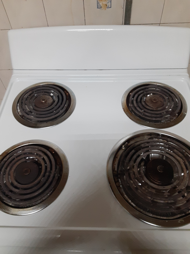 GE Electric Stove - photo 2