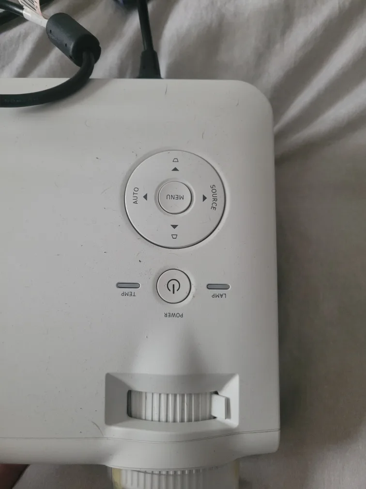 Vivitek Mini Projector D509 image indicator(4)