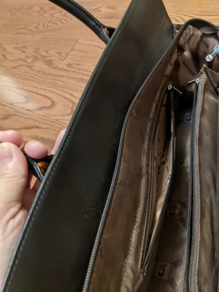 🏈 Tote or laptop bag image indicator(4)