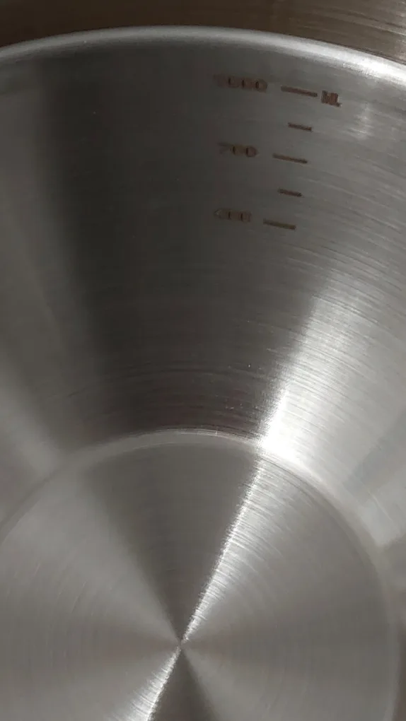 BNIB Stainless Steel Mixing Bowls - Set of 3 image indicator(5)