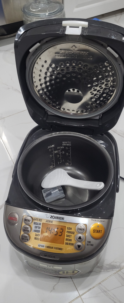 Zojirushi NP-HCC10 Induction Heating Rice Cooker & Warmer - photo 3