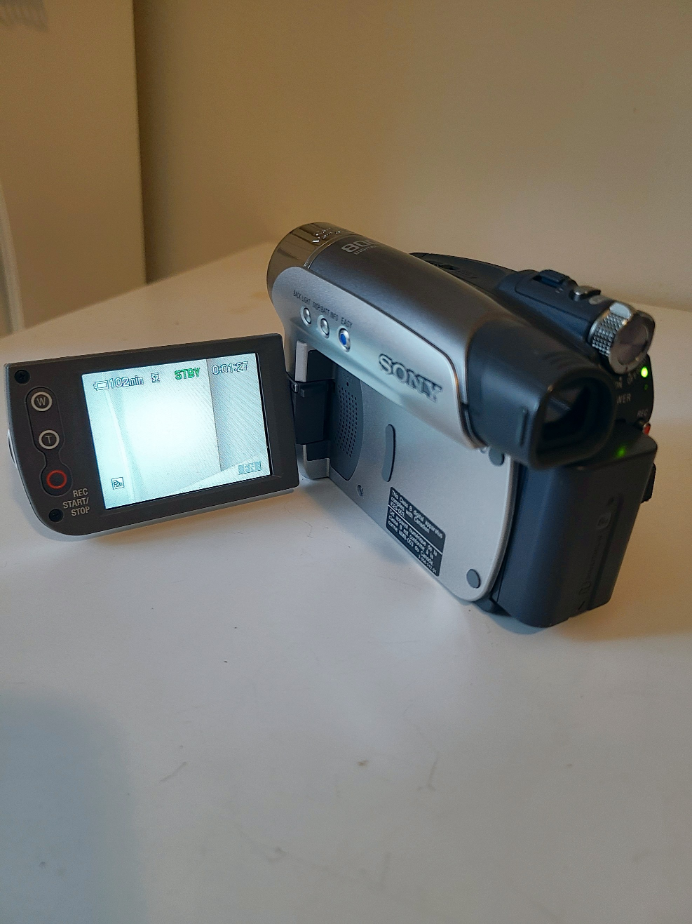 Sony Handycam DCR-HC26 **Tested working - photo 2