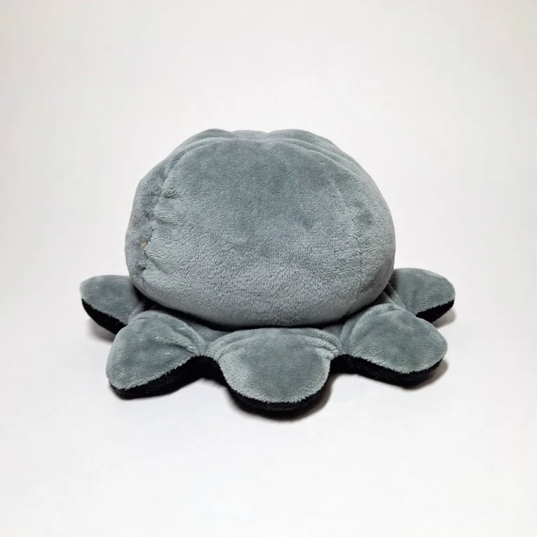 Reversible Octopus Plush Toy image indicator(3)