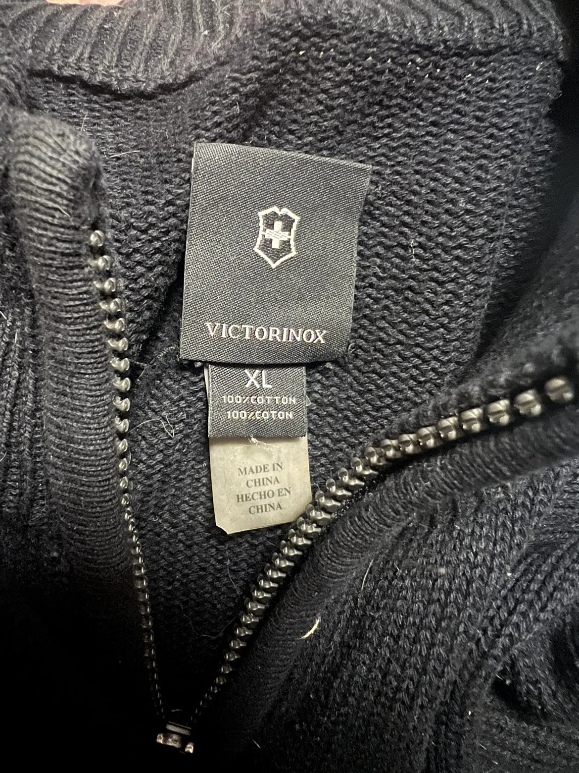 Victorinox Cardigan Sweater image indicator(2)