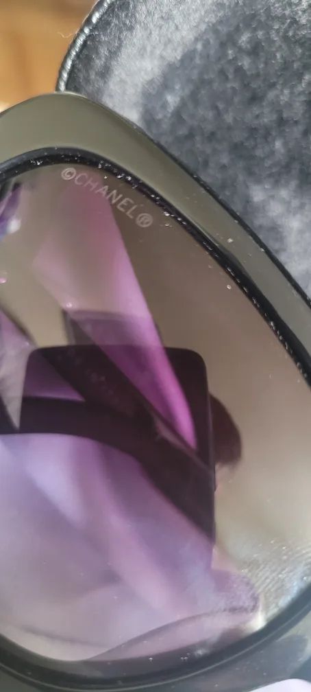 Authentic. Chanel Sunglasses image indicator(5)