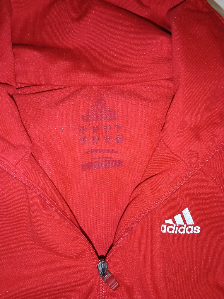 🏈 Women's Adidas Top image indicator(2)