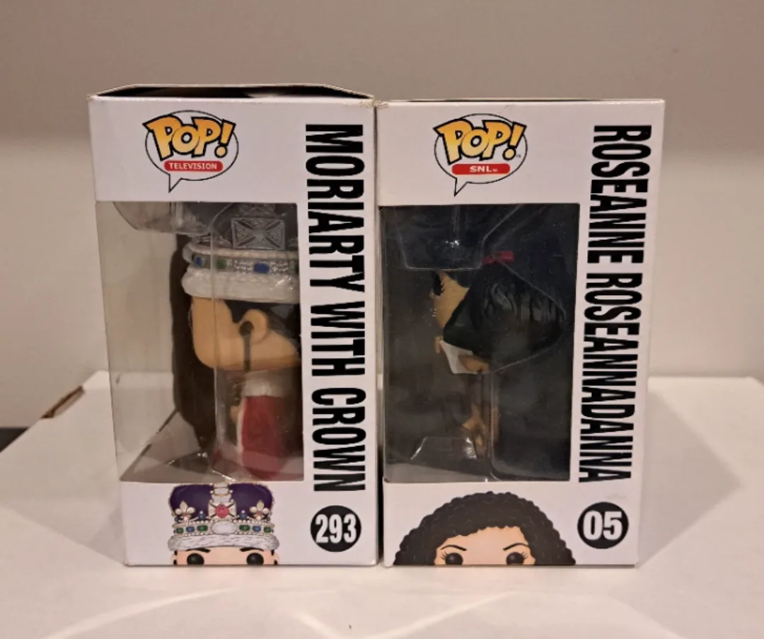 Sherlock Moriarty 293 & Roseanne Roseannadanna 05 image indicator(2)