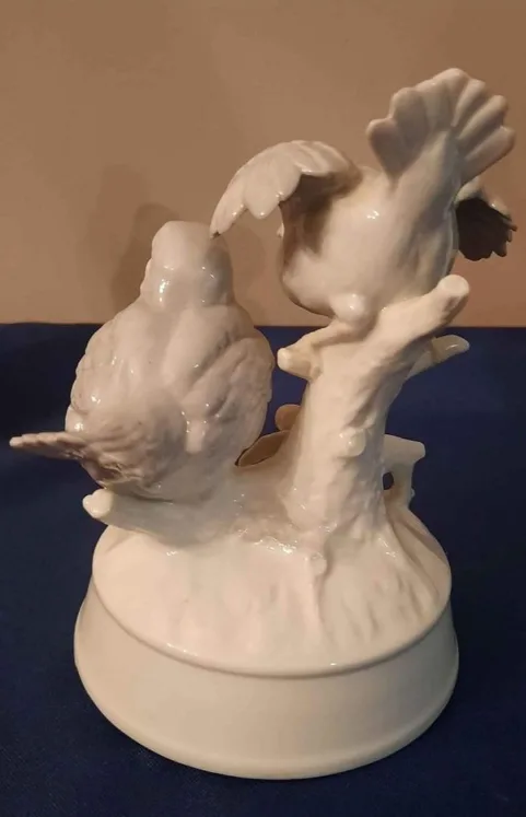 Vintage Otagiri Porcelain Music Box - Birds on Branch image indicator(2)