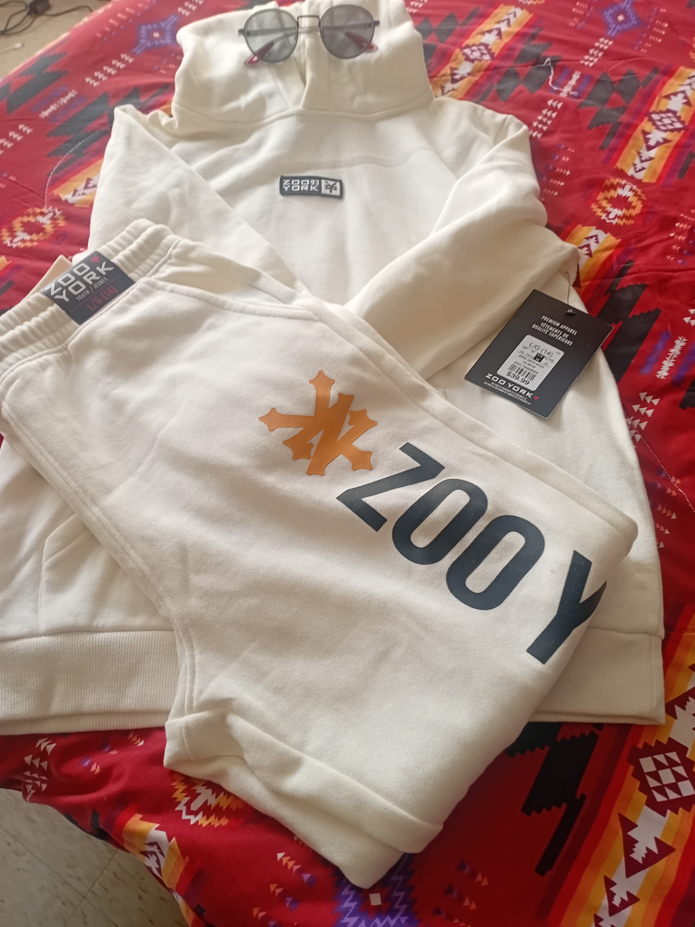 Zoo York Cream Hoodie and Joggers Set with a pair if ROY BAN
