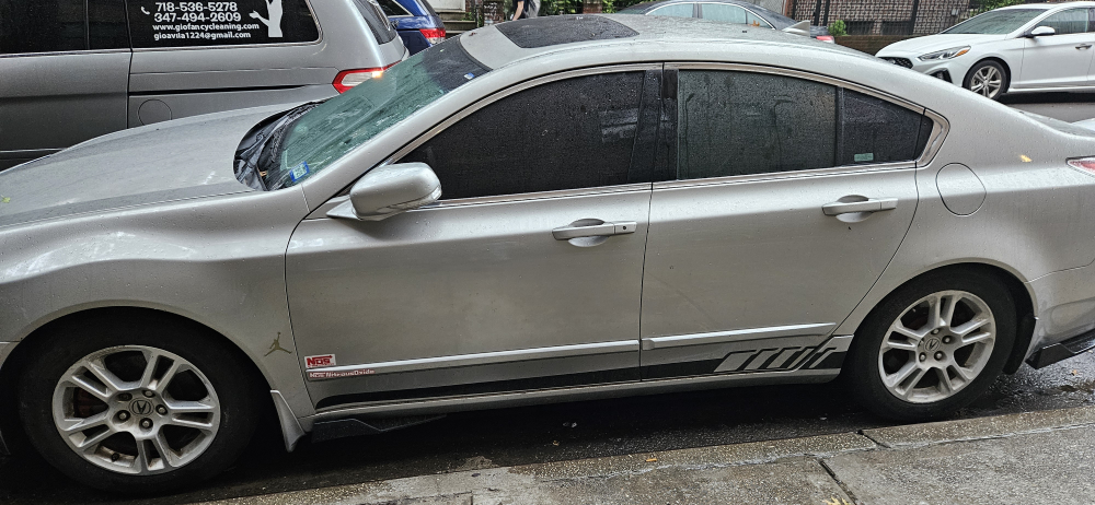 2010 Acura TL Sedan - Silver - photo 4