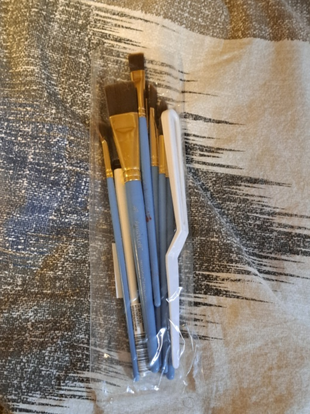 Assortment of Acrylic Paint Brushes - photo 3