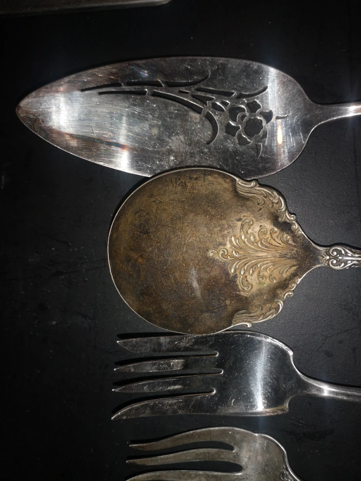 Vintage Silverware Lot - Spoons, Forks, Serving Pieces - photo 2