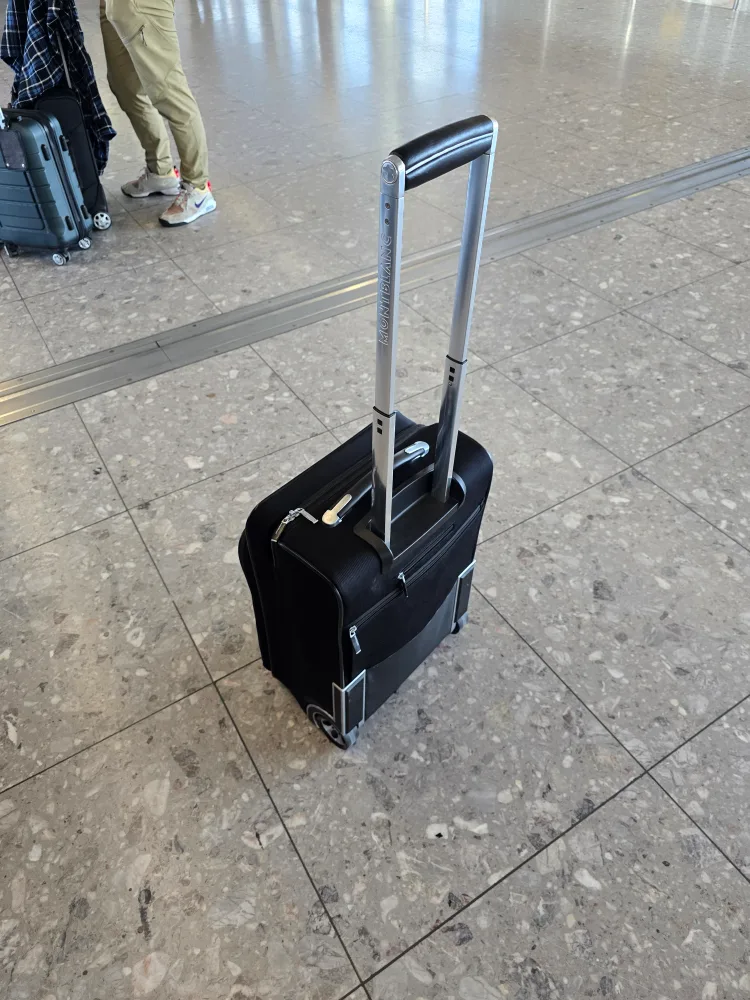 Montblanc Cabin Trolley Suitcase image indicator(5)